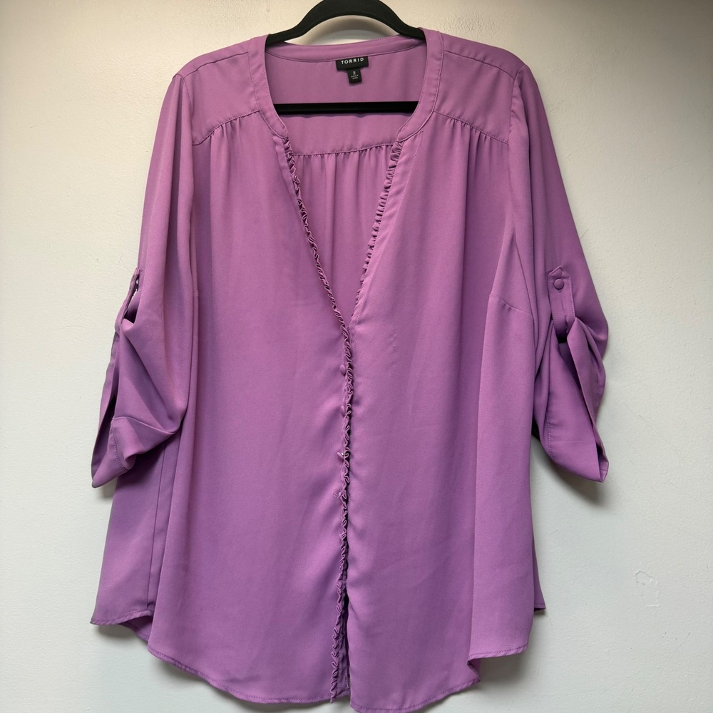Torrid Blouse Womens 2 Purple Excellent Georgette Ruffle Roll Tab V-Neck Top